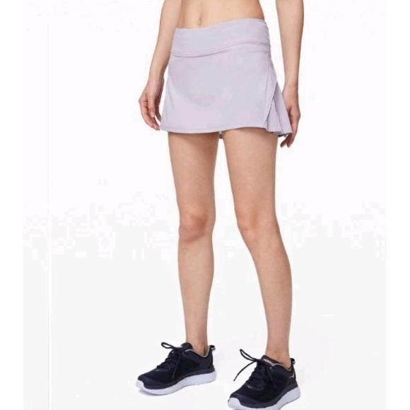 lululemon athletica Dresses & Skirts - Lululemon Play Off The Pleats Skirt 13" Length Size 10 Silver Lilac SIRL 75630